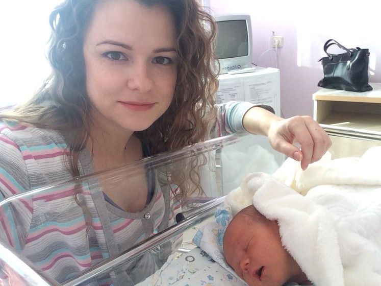 Фотоконкурс «МАМА В РОДДОМЕ», голосование, 2 группа