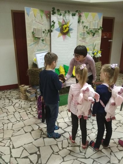 Дневник 1-7 апреля 2019 года. Бассейн, прогулки, покупки, занятие в