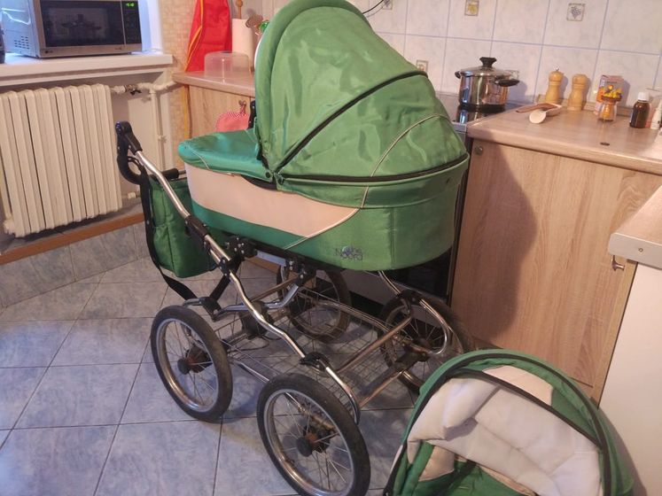 Продаю кроватку с продольным