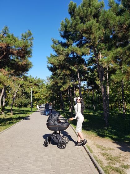 Наши первые прогулочки💗😊 погодка