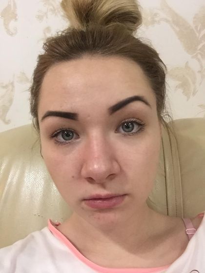 Я сегодня визажистом была!