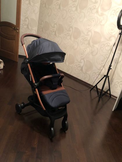 Приехала коляска ( прогулочная)