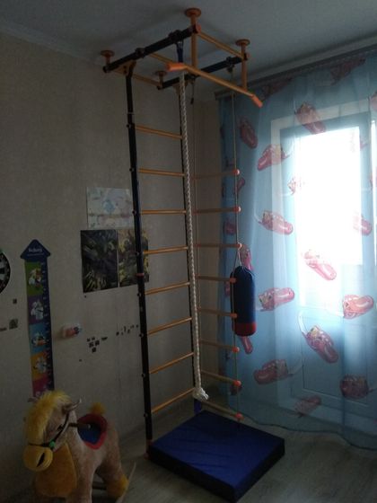 Кровать