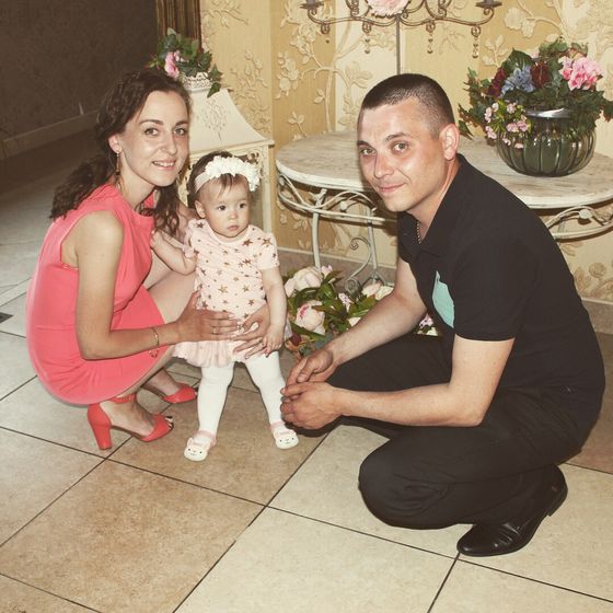 Годик дочке)))