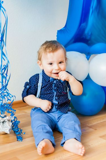 Наши фото с годика Ильи...