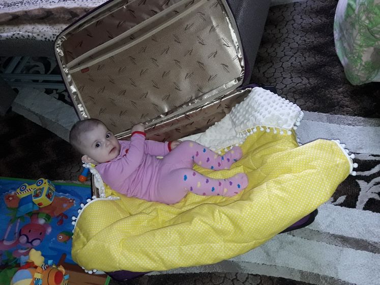 7 месяцев и сбор чемоданов )