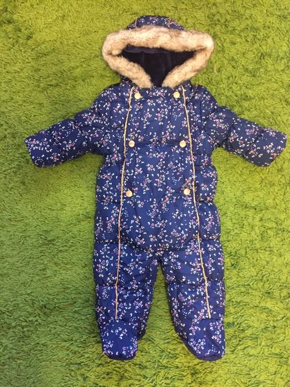 Продам новый комбез Mothercare