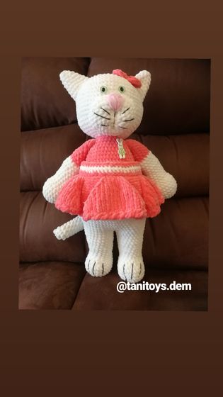 Кошечка, белая кошечка😍😍😍