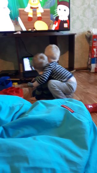 Давайте знакомиться) Меня зовут