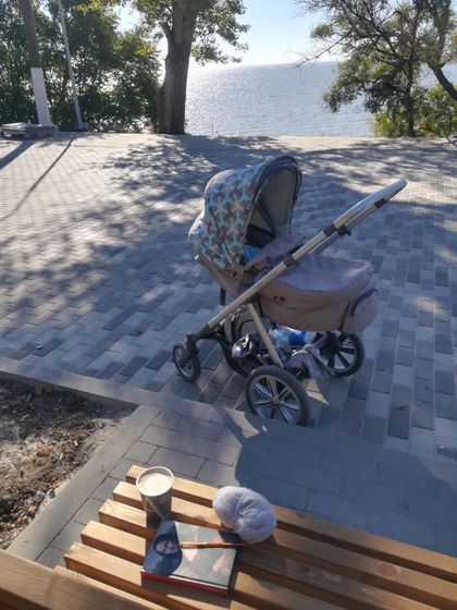 Сама себе создаю настроение.