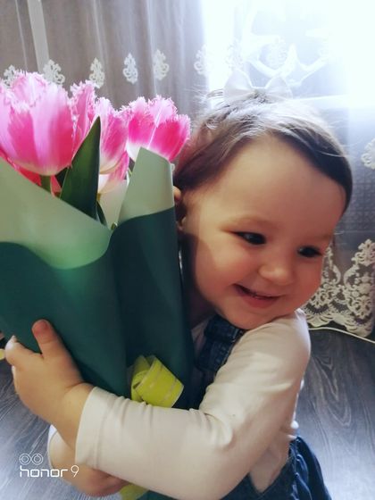С 8 марта! 🍷🍷🍷🌹🌹🌹