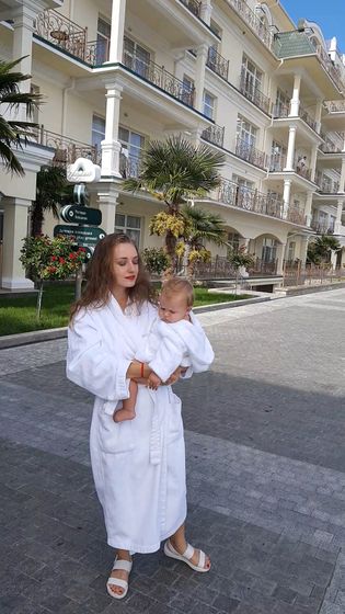 Отдыхаем и отмечаем 10 мес ❤