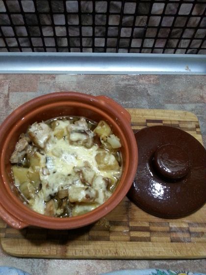 Что приготовить на ужин- сырный суп и горшочки картошка/курица