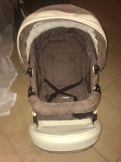 Продам б/у коляску Toscana Bebe Mobile 2 в 1 м.Парнас