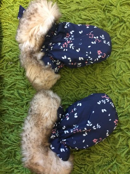 Продам новый комбез Mothercare