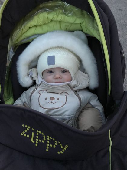 Встает