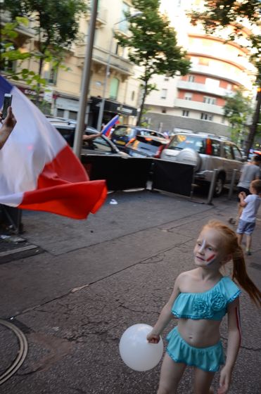 Bravo les bleus!Французы выиграли,мы рады.