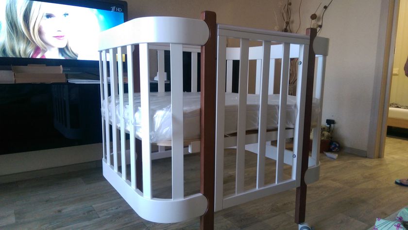 Кроватка Happy baby mommy
