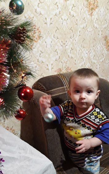 Праздник к нам приходит))