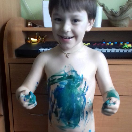 Мой сын начинающий художник!
