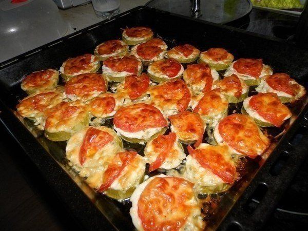 Кабачки под сыром.
