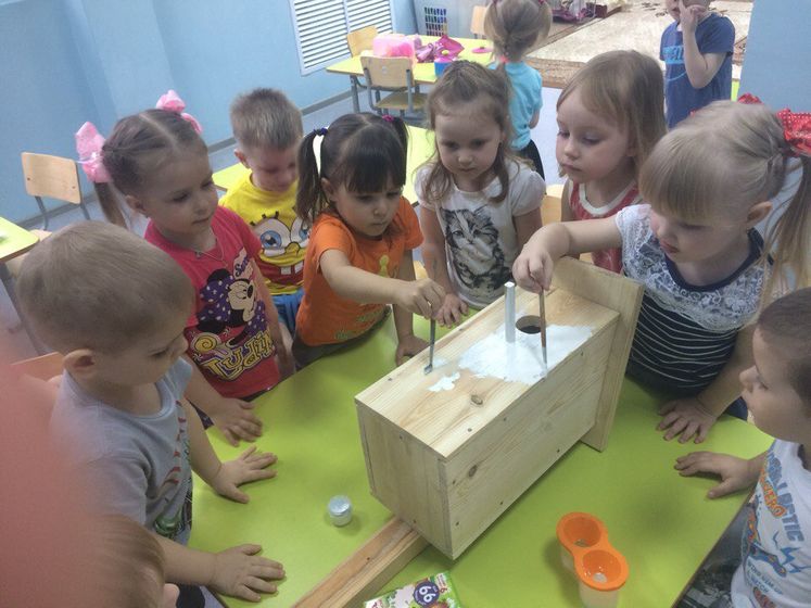 Марку год и десять)
