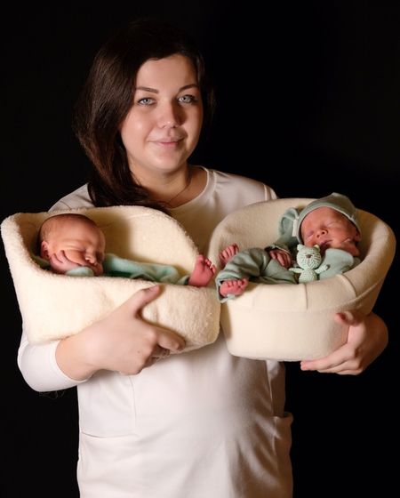 #двойняшки #фотосессияноворожденных #молодаямама #twins