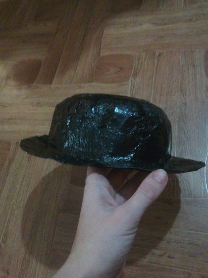 Шляпных дел мастер (многофотобукв)
