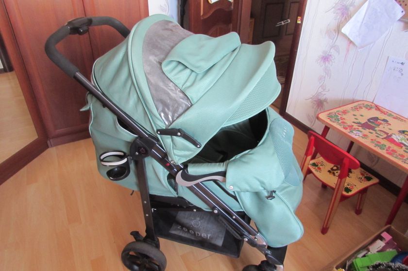 Продам товары для малышей (коляска, комплект в кроватку, коврик и др.) Москва