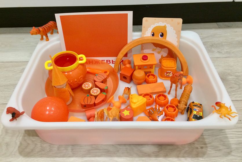 Цвет настроения оранжевый🍊 и водные обитатели🦀🐠🐳