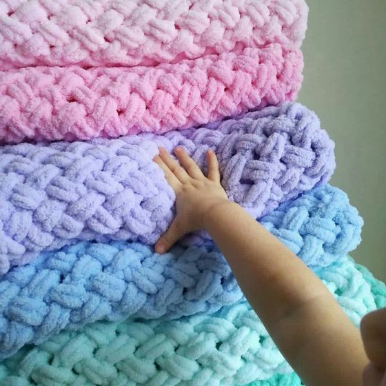 Кто вяжет из зефирной пряжи, зайдите.