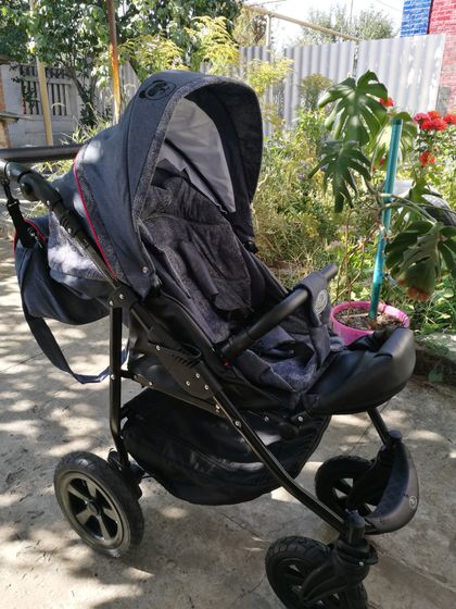 Коляска для плохих дорог