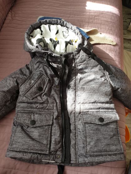 Продам куртка демисезонную Гуливер,