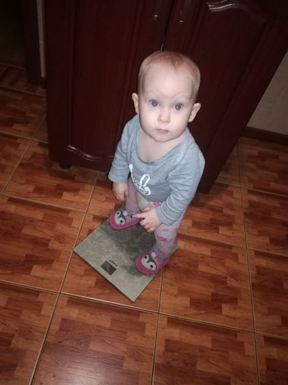 Нам 10 месяцев!?