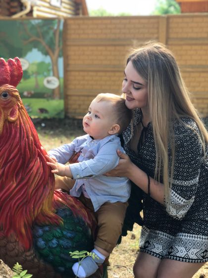 Наш годик! Ура 🎉🐥😻