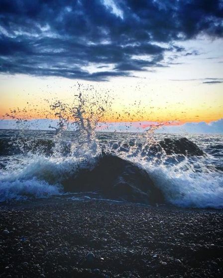 Немного моря вам в ленту ??
