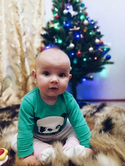 Моя ЗвёзДочка ? сидит