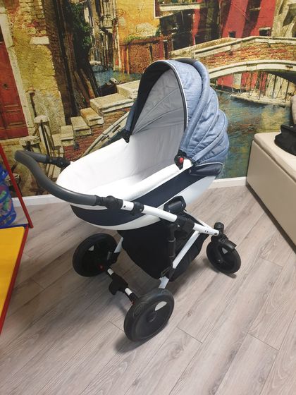 Продаю коляску tuttis zippy viva 3в1