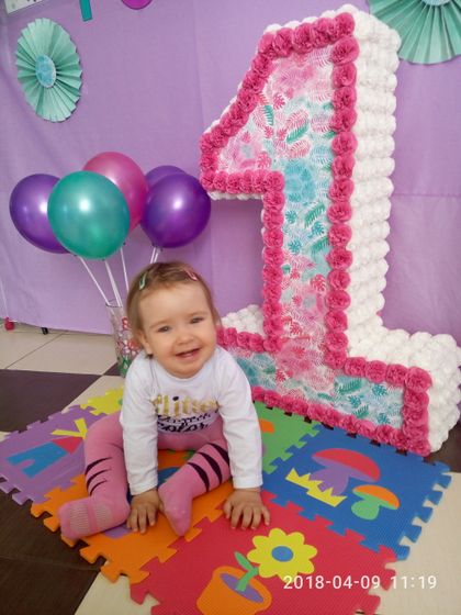 Варюше 1 годик.