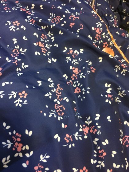 Продам новый комбез Mothercare