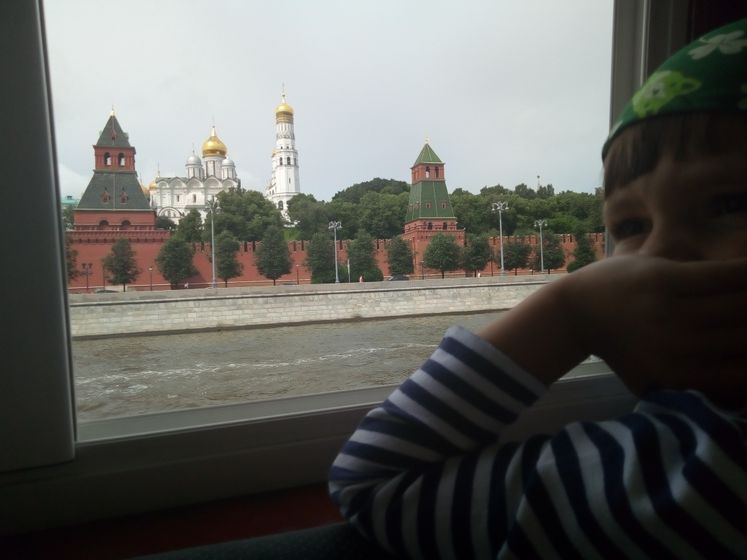 "Антипиратский квест" на речном теплоходе