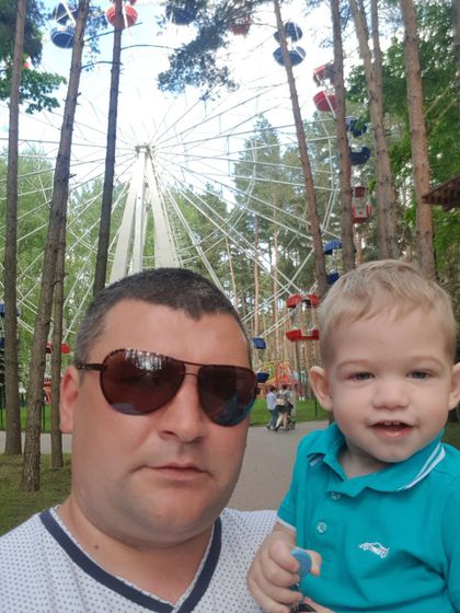 Когда ребёнком занимается папочка...