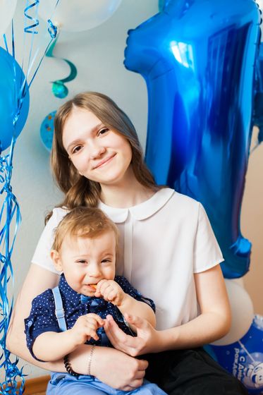 Наши фото с годика Ильи...
