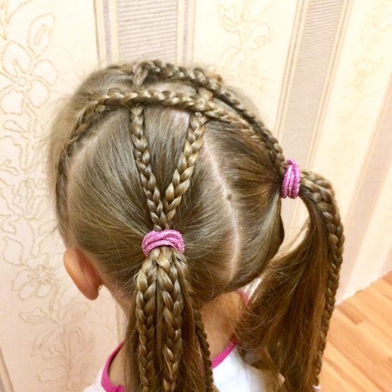 Мамы дочек