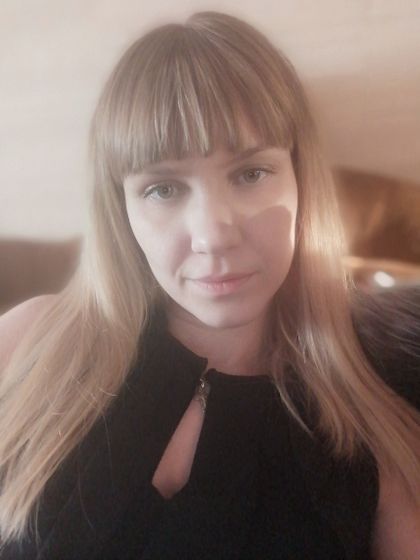 Пожалуйста, не злитесь) Сколько лет на вид?
