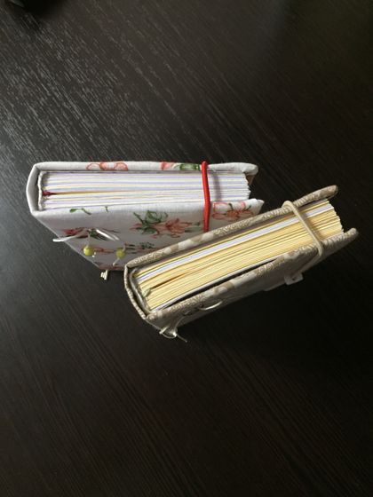 Мини Артбуки , формата А6. Доступны к продаже, можно изготовить на заказ по вашему желанию !!!
